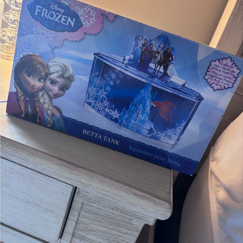 Disney Frozen Betta Aquarium with Blue and Purple Design